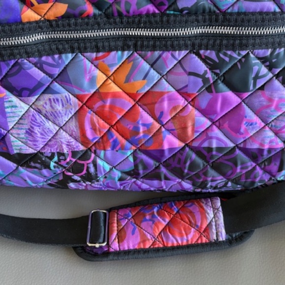 DOLCEZZA large quilted fabric travel bag multicolour purple with shoulder strap - Picture 13 of 16